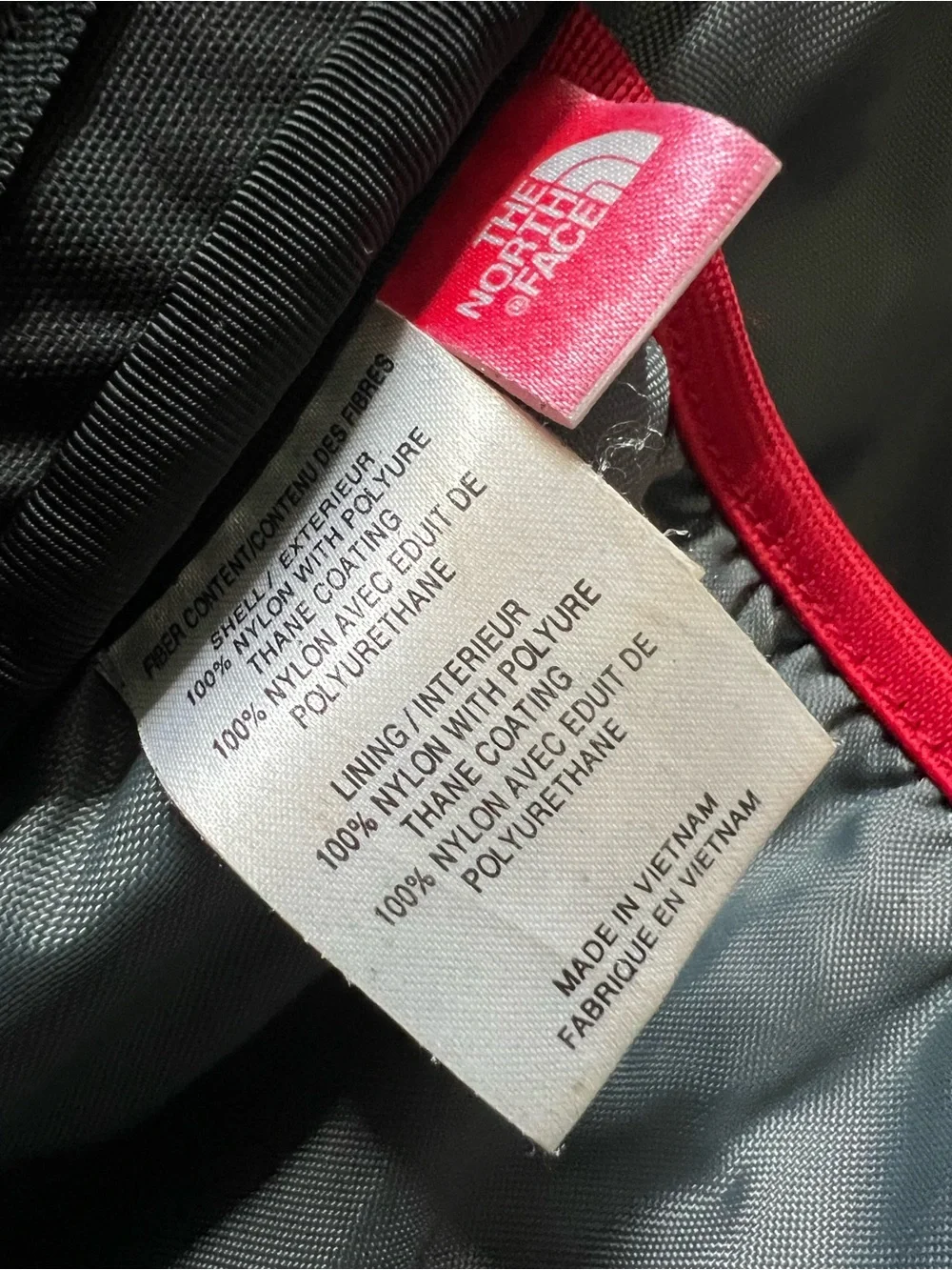 THE NORTH FACE BOREALIS Black Outdoor Daypack with Bungee Cord Front Gorpcore